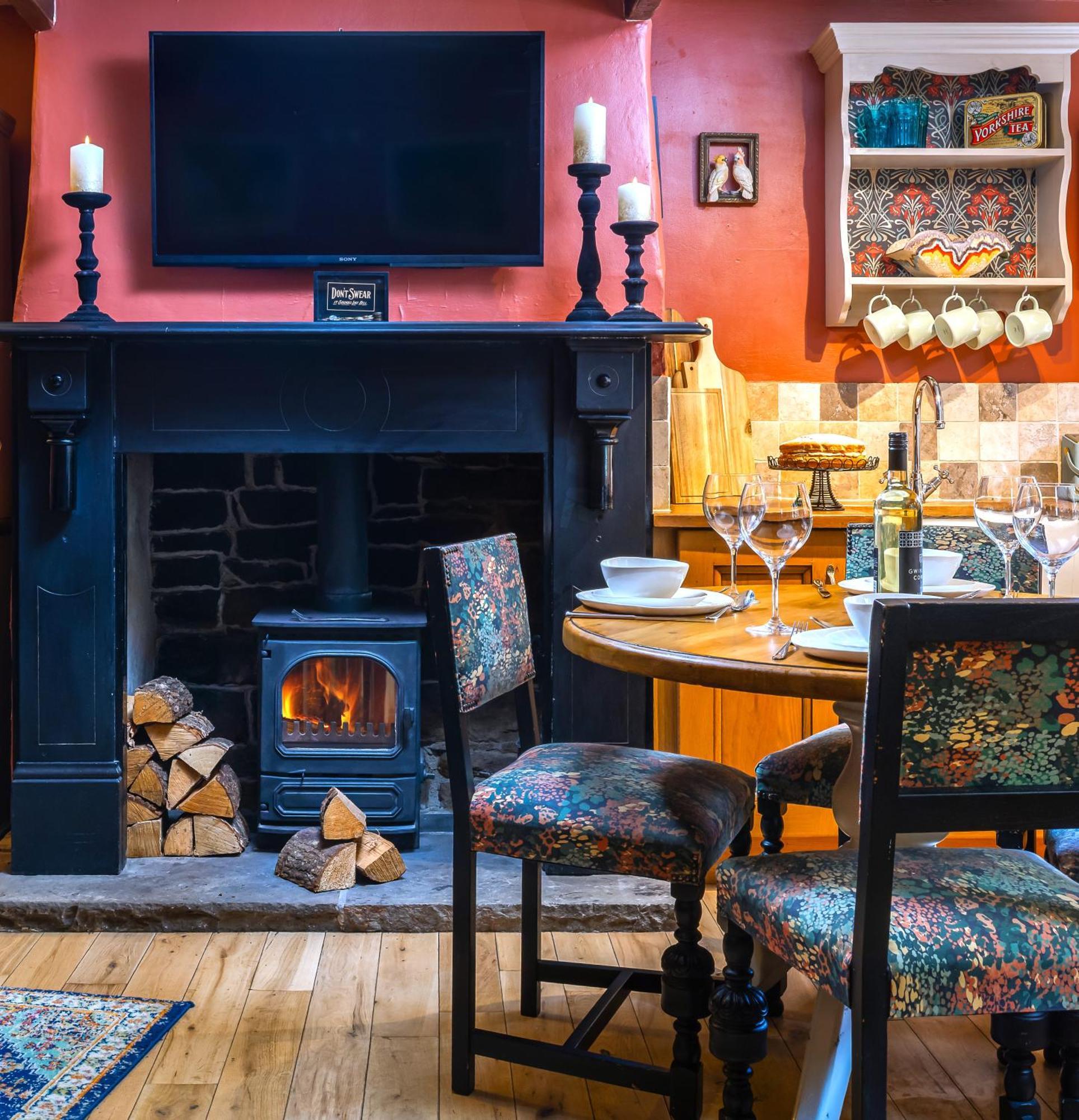Villa Unique Grade II Hidden Gem, Log Burner & Parking Holmfirth Exterior foto